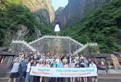 張家界康輝旅行社每日接待分享，品質(zhì)旅游，選擇康輝！